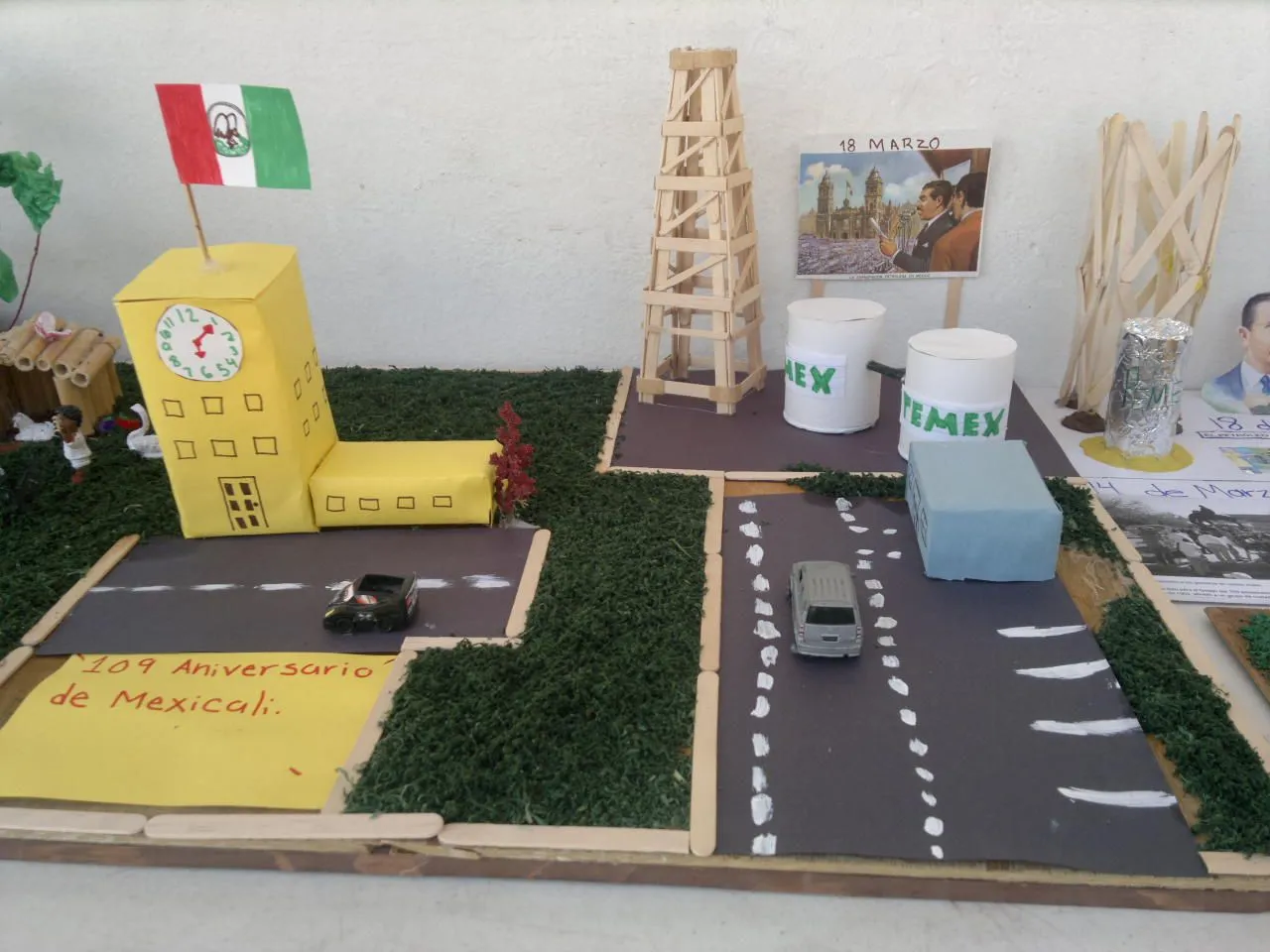 QUE BONITAS MAQUETAS! | ESC. PRIM. "AMALIA DE CASTILLO LEDÓN" QUE BONITAS MAQUETAS! | ESC. PRIM. "AMALIA DE CASTILLO LEDÓN"