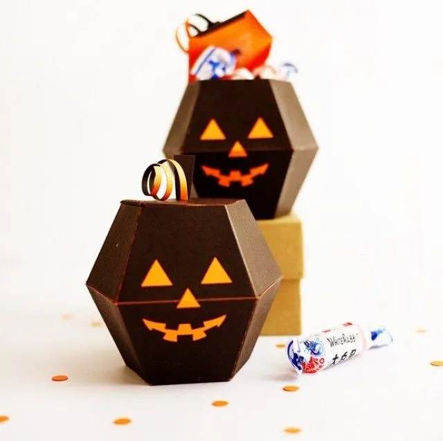 Bonitos y Fáciles Dulceros para Halloween