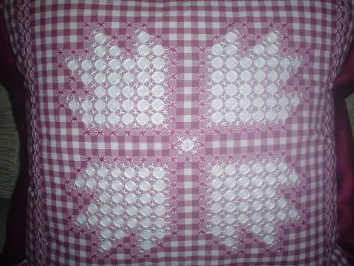 Bordados españoles de cojines - Imagui