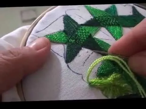 BORDADO FANTASIA HOJA ESTRELLA MARIMUR 597 - YouTube BORDADO FANTASIA HOJA ESTRELLA MARIMUR 597 - YouTube