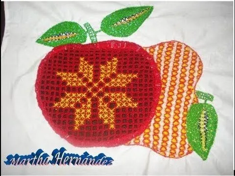 Como Bordar Puntada Fantasia Manzana Nochebuena Parte 1 de 2 - YouTube Como Bordar Puntada Fantasia Manzana Nochebuena Parte 1 de 2 - YouTube