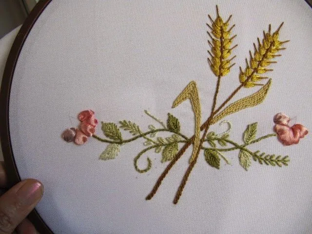 Bordados Esmeralda: mas detalles......