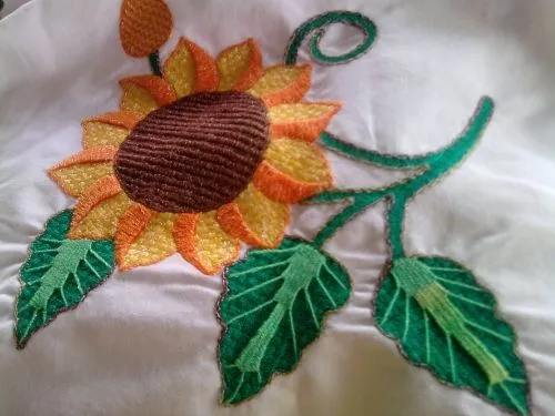 Puntadas de fantasia en girasoles - Imagui