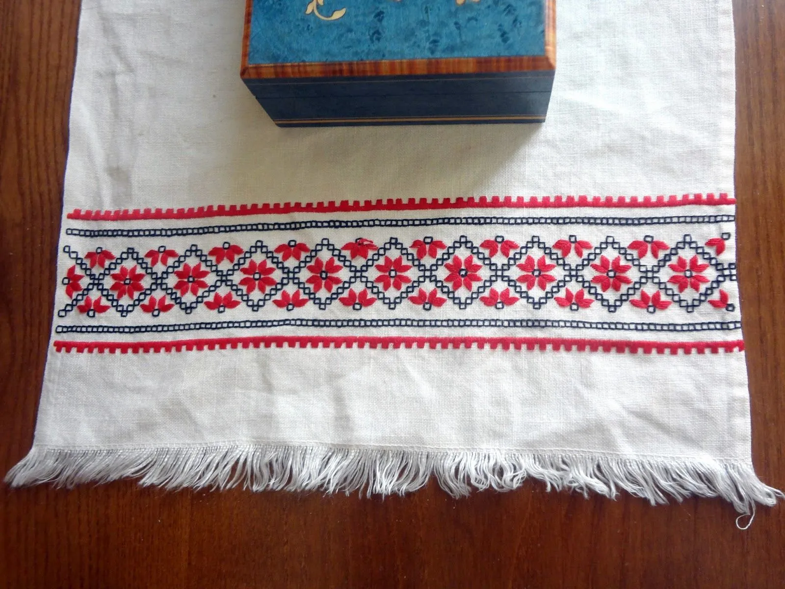 Bordados, ganchillo y punto : PUNTO SEGOVIANO Bordados, ganchillo y punto : PUNTO SEGOVIANO