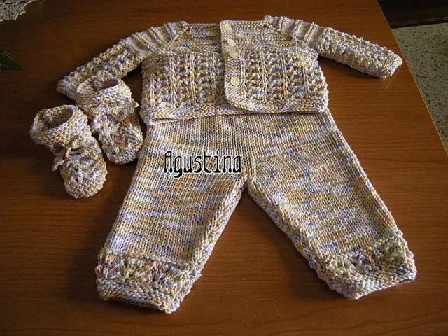 BORDADOS Y TEJIDOS DE AGUSTINA: Conjunto de bebé