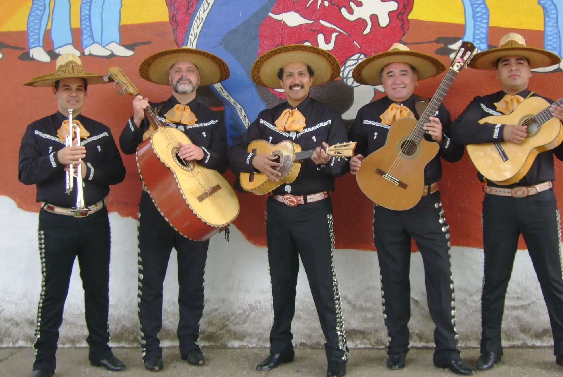 Boston's Mexico Lindo Mariachi