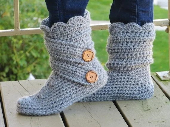 Botas tejidas a crochet para dama - Imagui