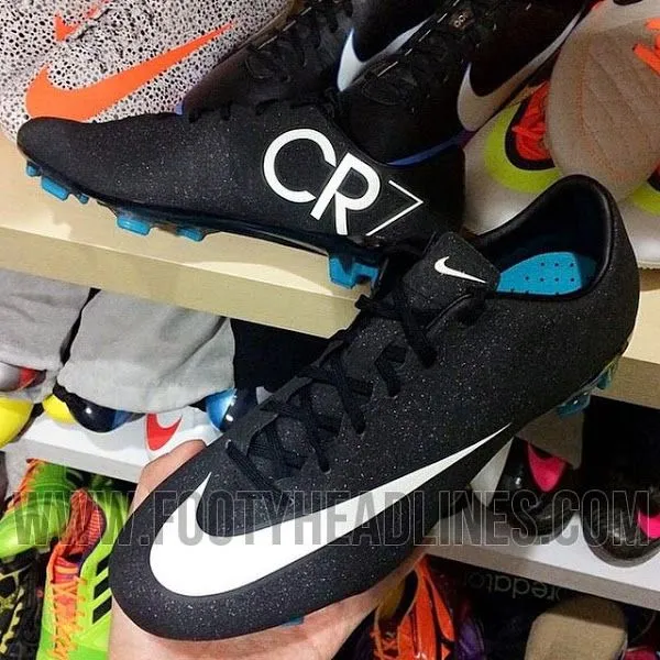 Nuevos Botines de Cristiano Ronaldo- Nike Mercurial Superfly 2015 ... Nuevos Botines de Cristiano Ronaldo- Nike Mercurial Superfly 2015 ...