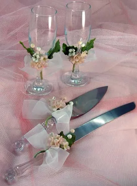Bottles on Pinterest | Quinceanera, Champagne Glasses and ...
