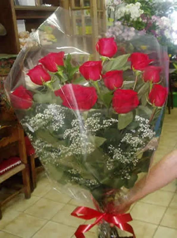 Bouquet 12 rosas rojas — Comprar Bouquet 12 rosas rojas, Precio de ... Bouquet 12 rosas rojas — Comprar Bouquet 12 rosas rojas, Precio de ...