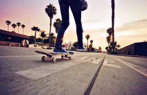 boy and girl skateboarding | skate patin skater boy skater girl ... boy and girl skateboarding | skate patin skater boy skater girl ...