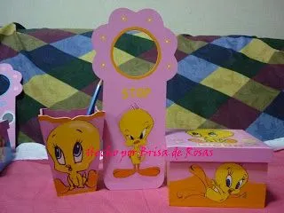 BRISA DE ROSAS....PINTURA Y DISEÑO EN TRUPAN: COLECCION PIOLIN BABY