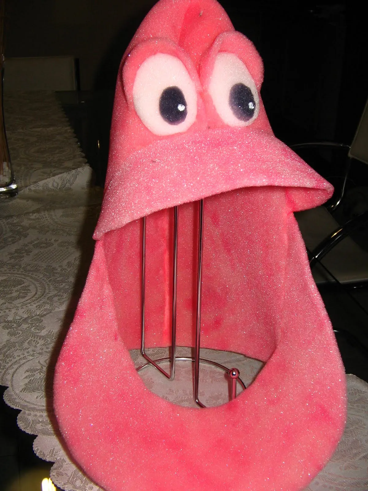 Brizna Artesanías: CABEZA DEL CANGREJO SEBASTIAN DE LA SIRENITA !!!!! Brizna Artesanías: CABEZA DEL CANGREJO SEBASTIAN DE LA SIRENITA !!!!!