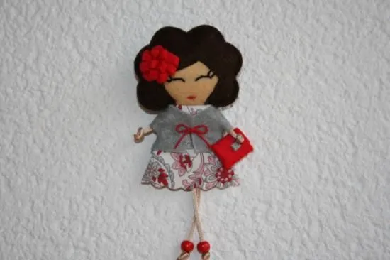 Como hacer un broche de muñeca de fieltro - Imagui | broches ...