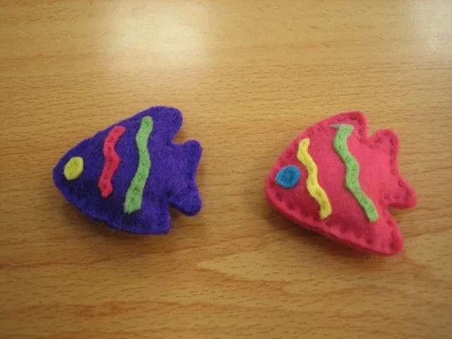 Broches de fieltro peces de colores | Flickr - Photo Sharing! Broches de fieltro peces de colores | Flickr - Photo Sharing!