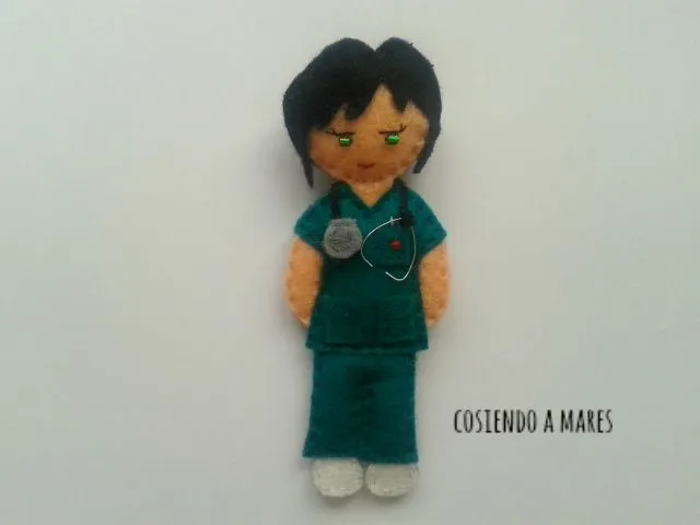 broches de fieltro para regalar en bodas | facilisimo.com