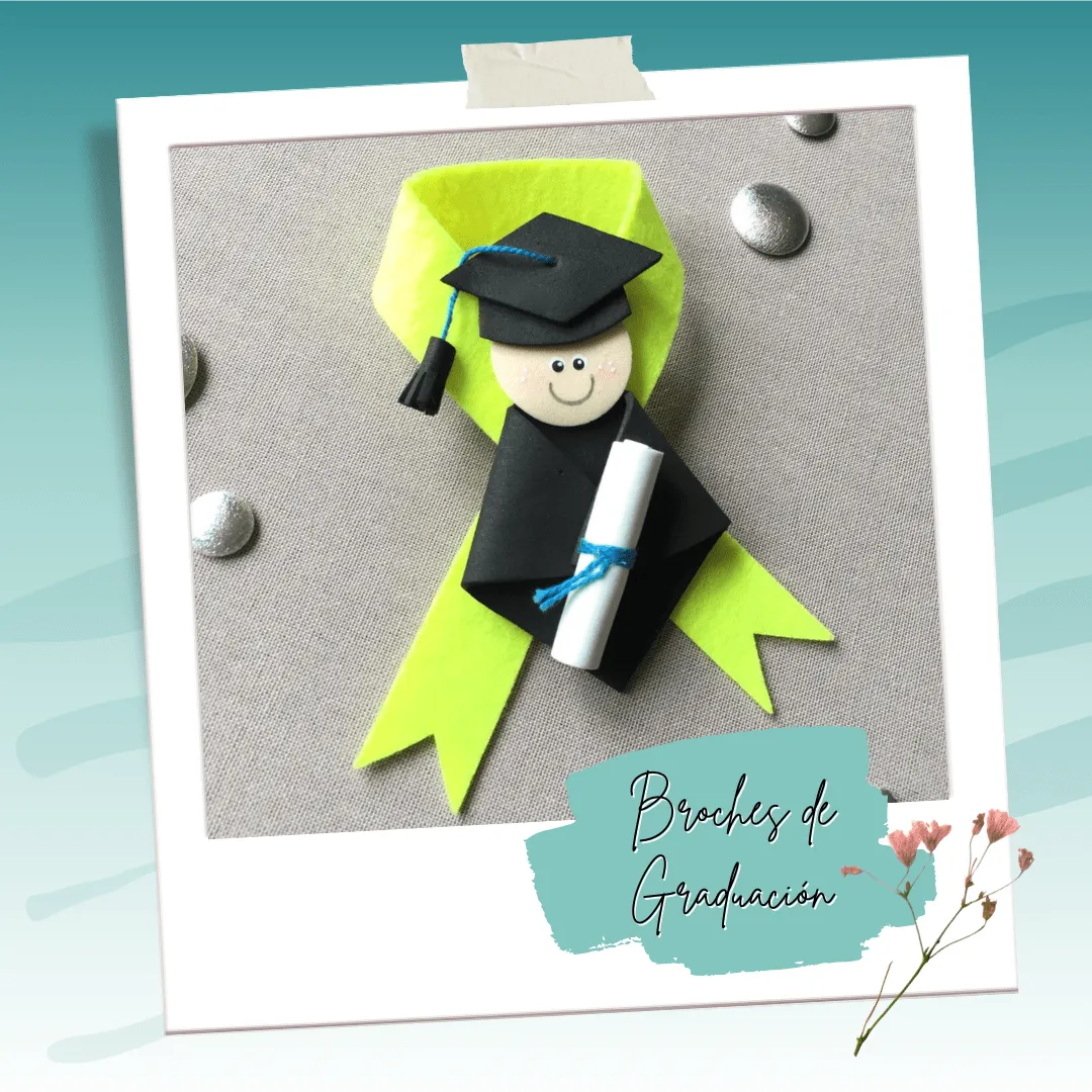 Broches de Graduación - Ivonney foamycreativo y algo más... Broches de Graduación - Ivonney foamycreativo y algo más...