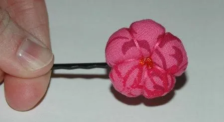 Como hacer flores de tela para el pelo paso a paso - Imagui