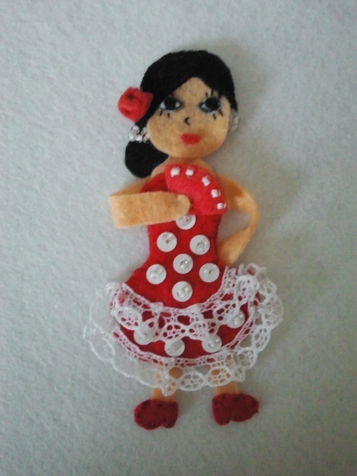 BROCHES PEQUEÑO ANTONIO: FLAMENCAS DE FIELTRO 5€ VAMONOS PARA LA FERIA BROCHES PEQUEÑO ANTONIO: FLAMENCAS DE FIELTRO 5€ VAMONOS PARA LA FERIA