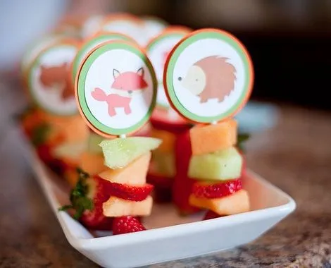 Brochetas de fruta