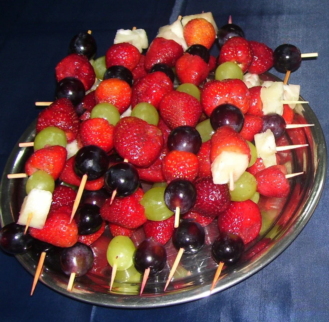Brochetas de frutas | ÉLITE "comiendo rico y sano"