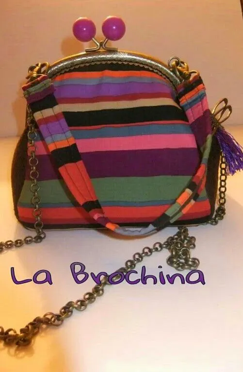 La Brochina: Bolsos con boquilla metalica para un encargo La Brochina: Bolsos con boquilla metalica para un encargo