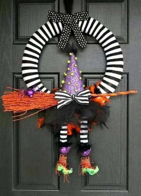 Las Brujas Blancas: Coronas de Halloween