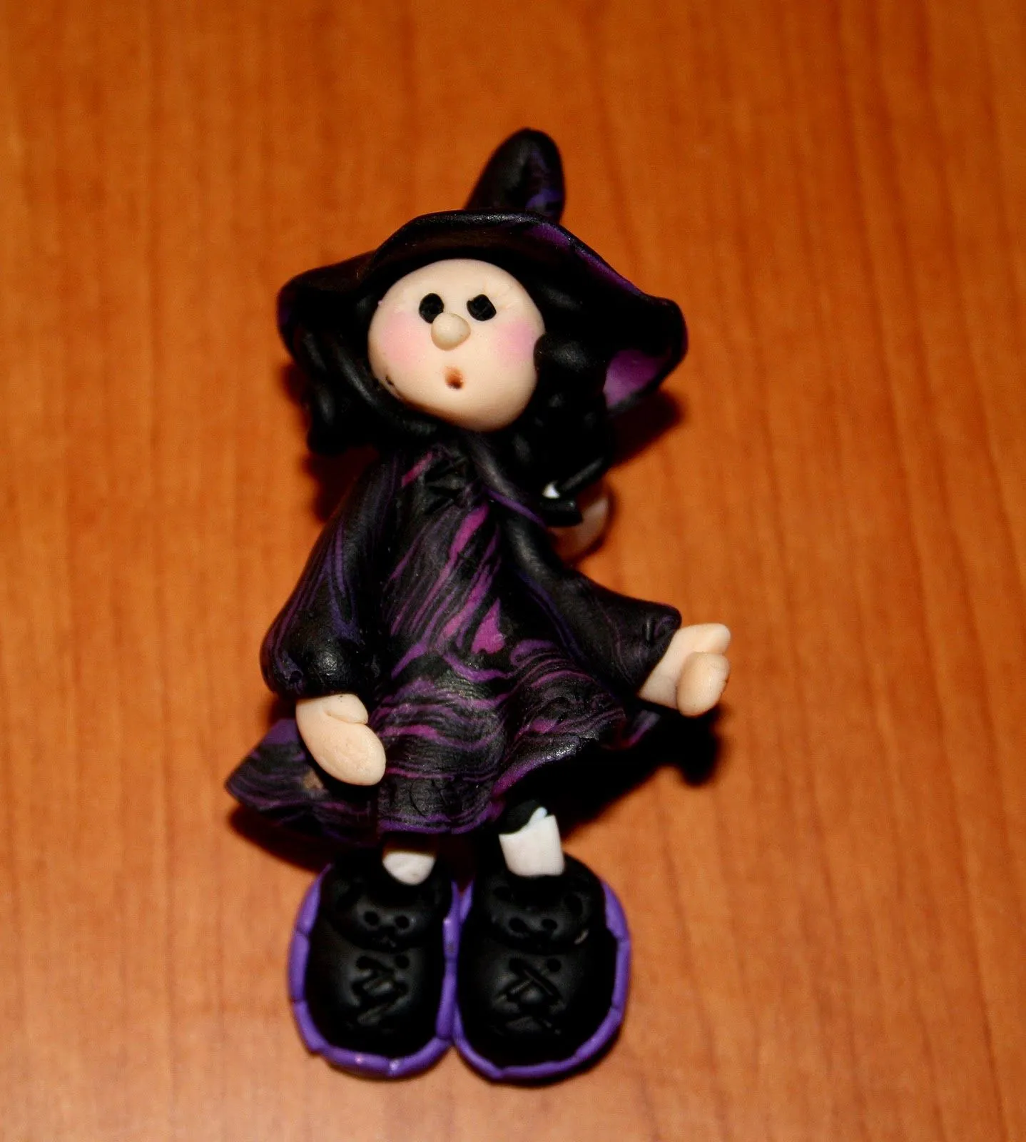 Brujillas con encanto: Muñecos en fimo