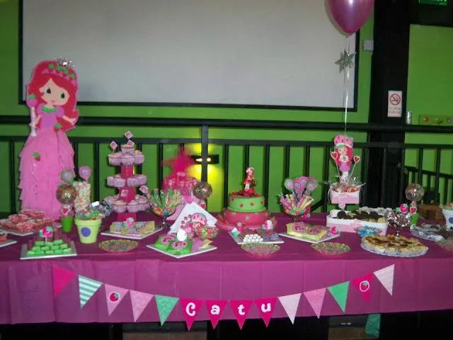 Brunys Eventos: Cumpleaños Tematico: FRUTILLITA Brunys Eventos: Cumpleaños Tematico: FRUTILLITA