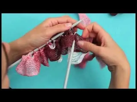 Bufanda de volados tejida Cannes (de Ambar Hilados) - YouTube Bufanda de volados tejida Cannes (de Ambar Hilados) - YouTube