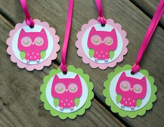 Buho 12 rosas y verdes Favor Tags Owl Baby Shower por AngiesDesignz