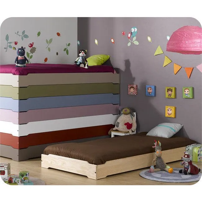 En busca de una cama Montessori | Oui Oui es Superfluo Imprescindible