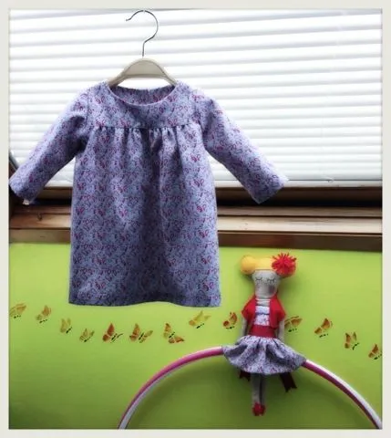 Cosas de Butterflies: Patrón Gratis Vestido Burda para niña