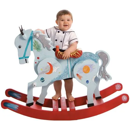 Caballitos de madera de lujo para los peques Caballitos de madera de lujo para los peques