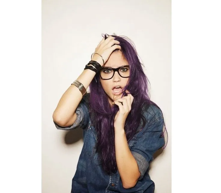 Cabello largo en color morado. (Imagen: www.tumblr.com) | Cabello ... Cabello largo en color morado. (Imagen: www.tumblr.com) | Cabello ...