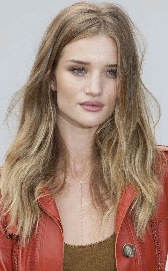Mechas cenizas en el cabello - Imagui