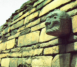 Cabezas Clavas de la cultura chavin : Historia Universal Cabezas Clavas de la cultura chavin : Historia Universal