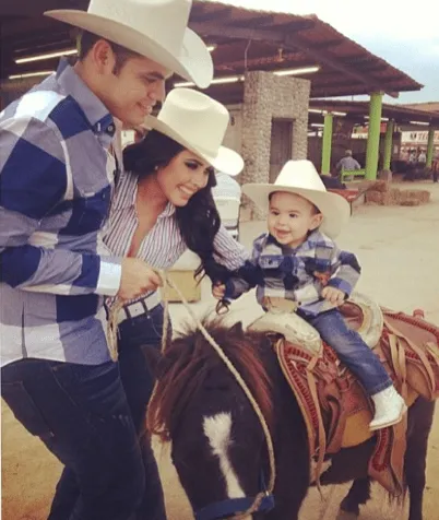 Mas cabrona que bonita | diariodeunatapatia: Tu, yo, nuestro hijo ... Mas cabrona que bonita | diariodeunatapatia: Tu, yo, nuestro hijo ...