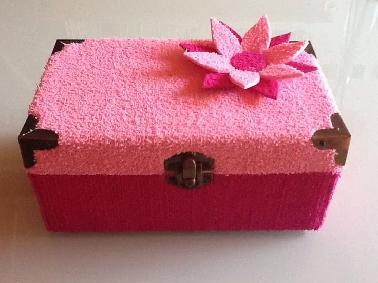 Caja forrada con foamy toalla. | Cajas forradas | Pinterest Caja forrada con foamy toalla. | Cajas forradas | Pinterest