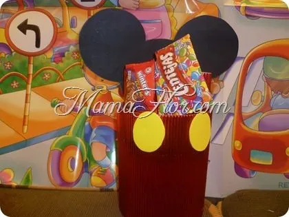 Caja de golosinas: Ratón Mickey Mouse - Manualidades MamaFlor Caja de golosinas: Ratón Mickey Mouse - Manualidades MamaFlor
