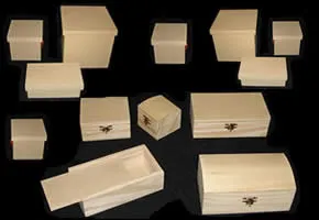 Cajas y artículos de madera para decorar, bandejas, revisteros ... Cajas y artículos de madera para decorar, bandejas, revisteros ...