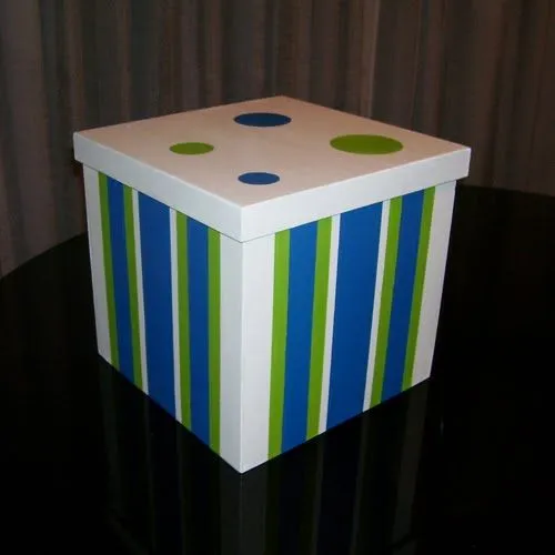 Decoración para bebés: Caja de madera pintadas a mano Decoración para bebés: Caja de madera pintadas a mano