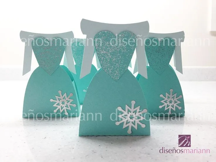 Cajita para dulces del vestido de Elsa de Frozen | Cajitas ... Cajita para dulces del vestido de Elsa de Frozen | Cajitas ...