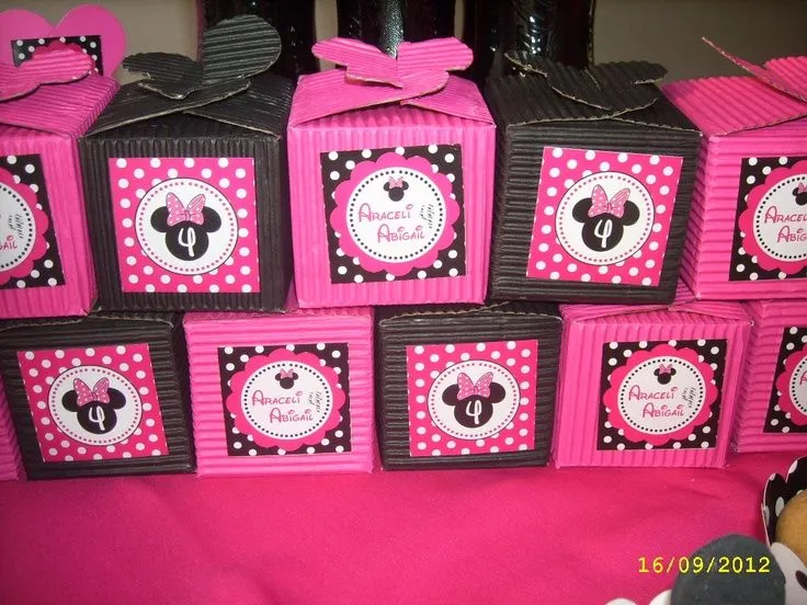 Cajitas de caramelos con el molde de la cara de Minnie!! | Moldes ... Cajitas de caramelos con el molde de la cara de Minnie!! | Moldes ...