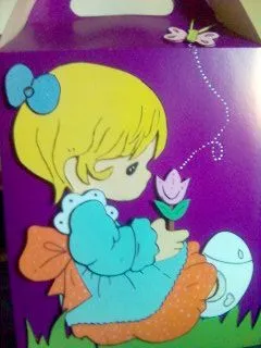  ... cajita de carton decorada con una bella muneca realizada en goma eva