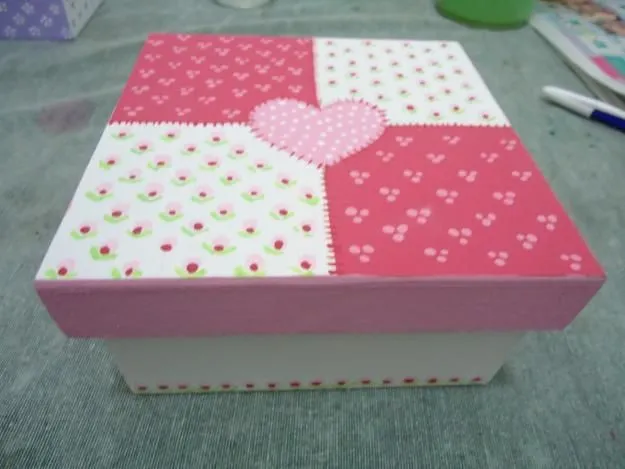 Cajas de madera pintadas a mano infantiles - Imagui