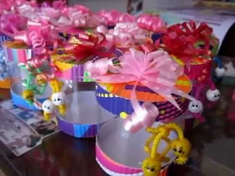 Cajitas para sorpresas en acetato - corrutatos - encargo - YouTube Cajitas para sorpresas en acetato - corrutatos - encargo - YouTube