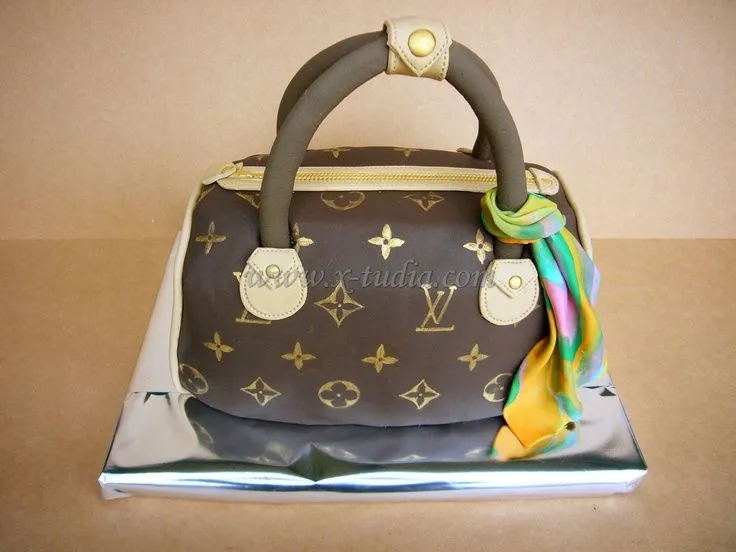Cake Cartera Louis Vuitton | TORTAS TEMATICAS | Pinterest
