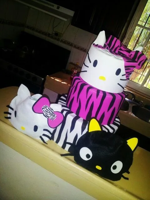 cake hello kitty animal print foami y dulceros. hacemos cualquier ... cake hello kitty animal print foami y dulceros. hacemos cualquier ...