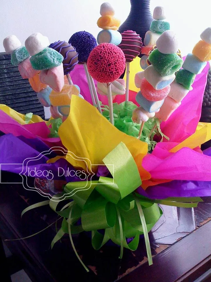 Cake Pops, Masmelos y Galletas decoradas para los 15 años de Ma ... Cake Pops, Masmelos y Galletas decoradas para los 15 años de Ma ...